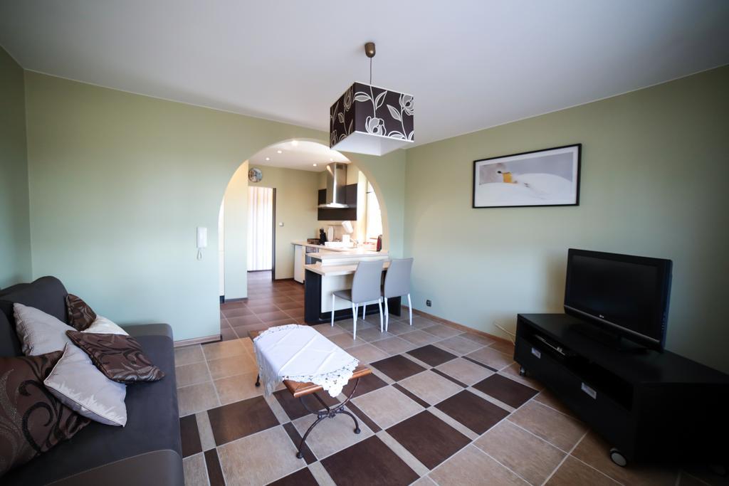 Sokolowska Apartment Nowy Dwór Mazowiecki Extérieur photo