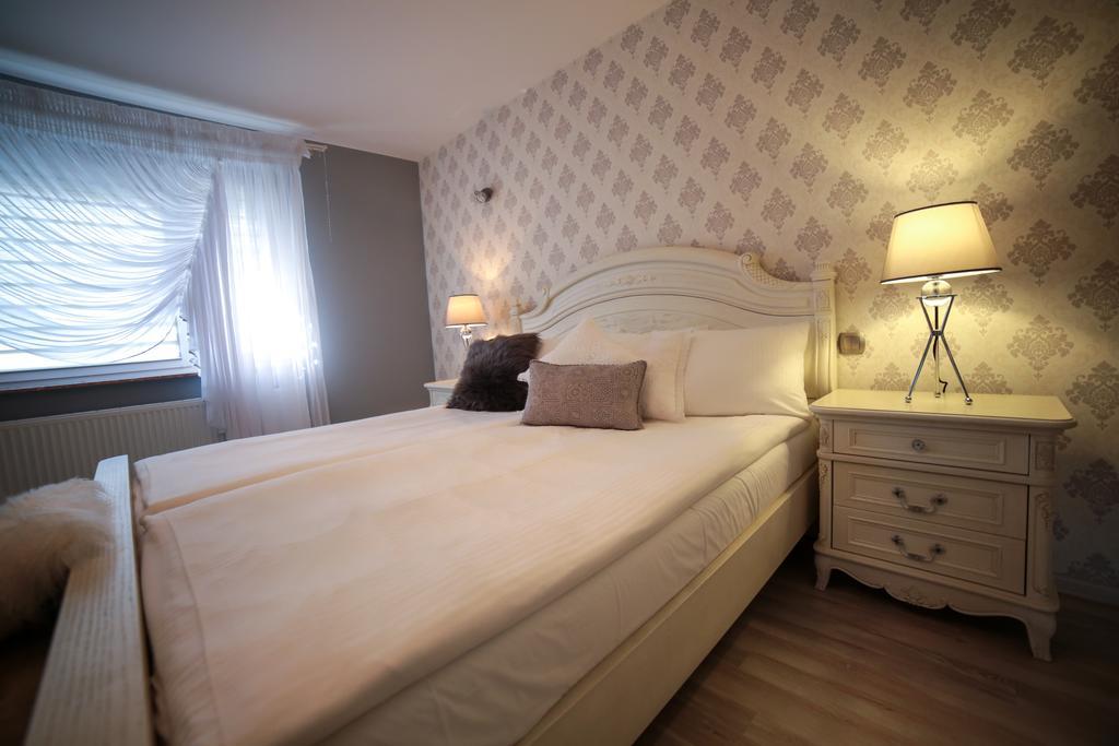 Sokolowska Apartment Nowy Dwór Mazowiecki Extérieur photo